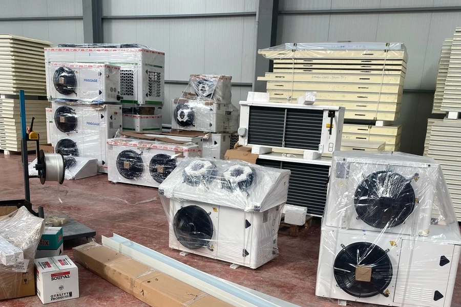 Commercial Cold Room Condensing Machinery & Staging - FANEX